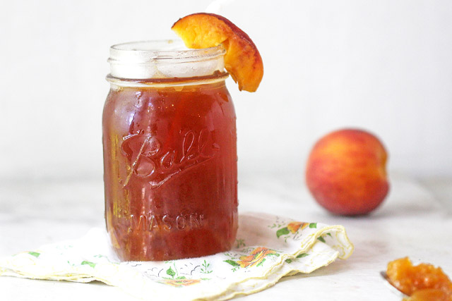 Sweet Peach Bourbon Tea