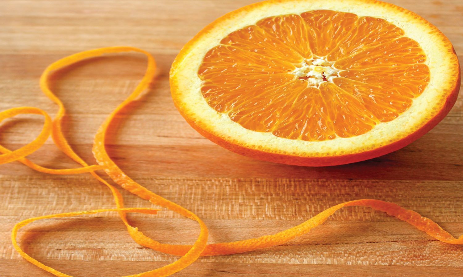 Orange half with peel for marmalade
