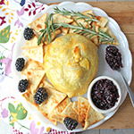 Baked Brie Berries in Puff Pastry Recipe